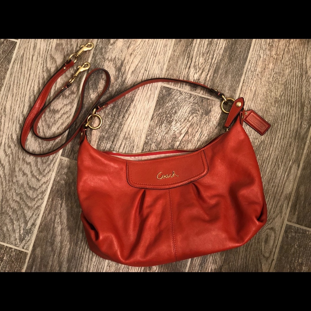 Coach hobo bag with strap